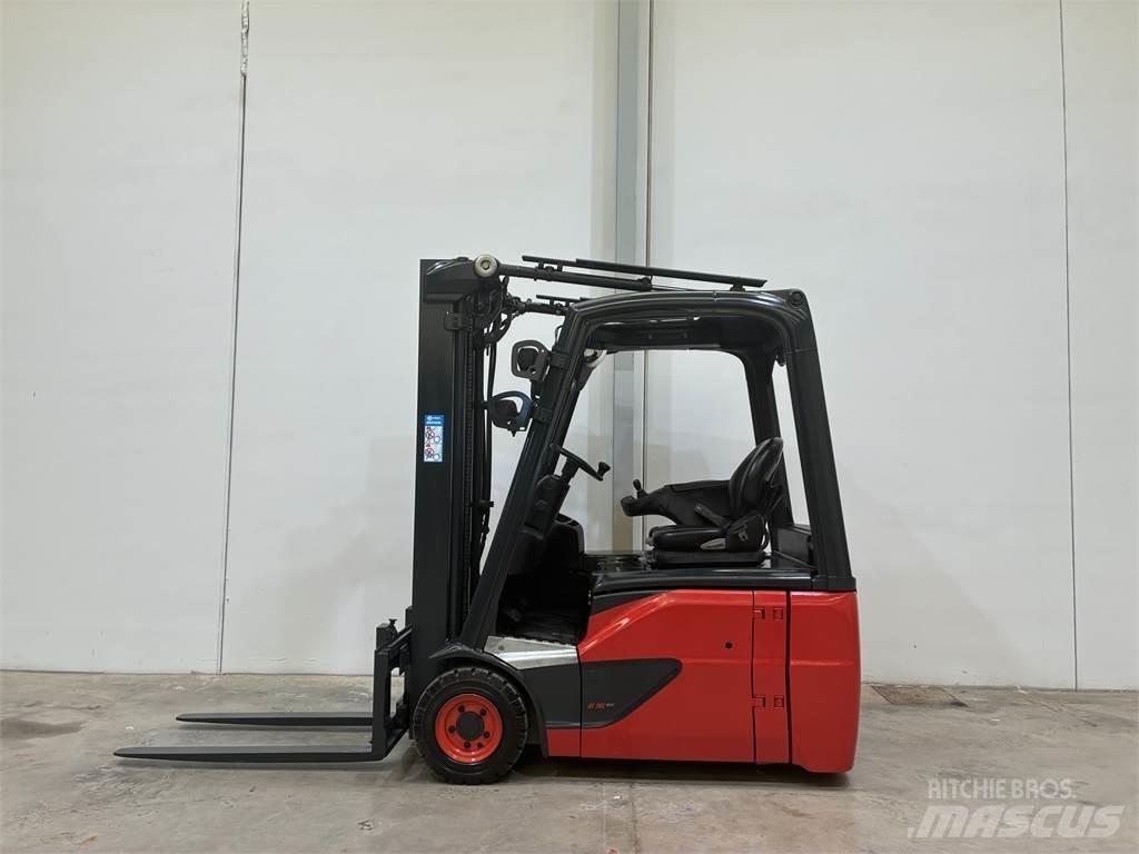Linde E16 02 Akumulátorové vozíky