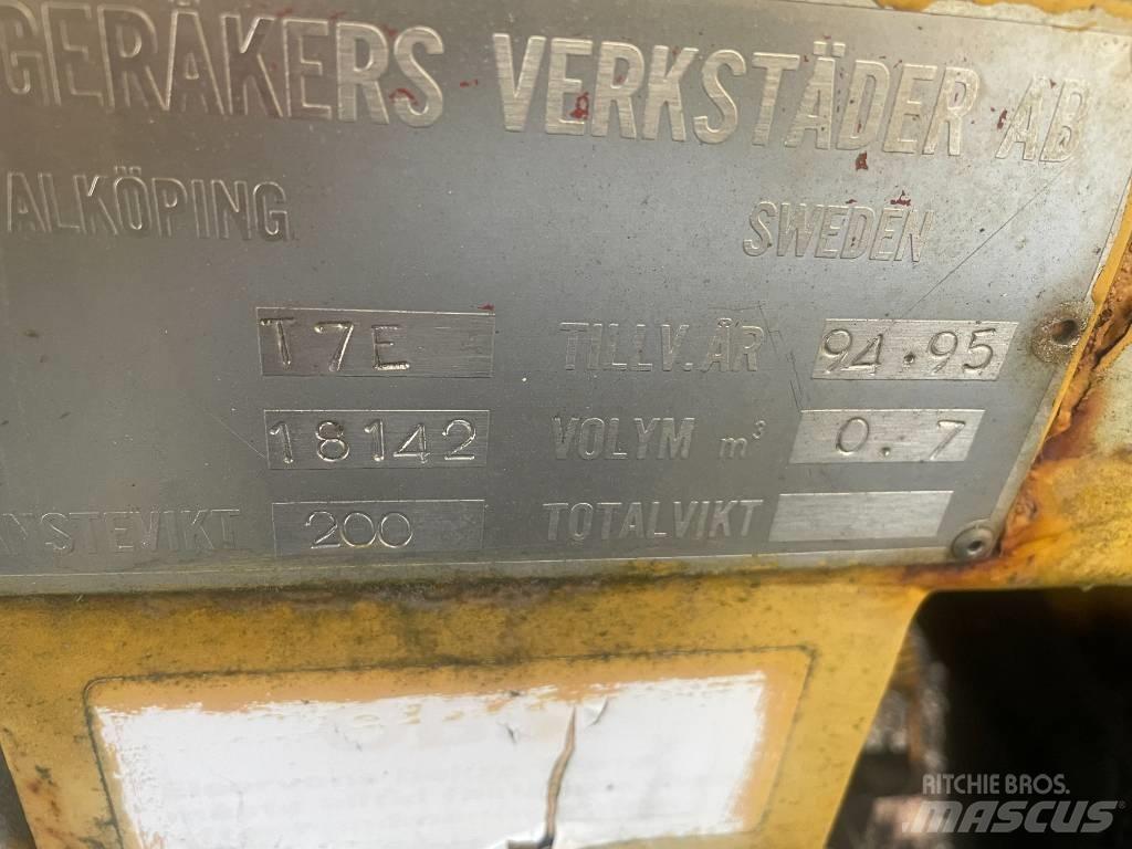 Falköping T7E Sypače písku a soli