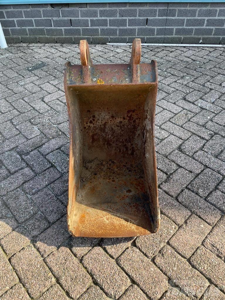 Eurosteel sleuvenbak Lopaty
