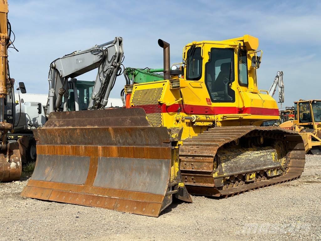 Komatsu D61PX-15EO Pásové dozery