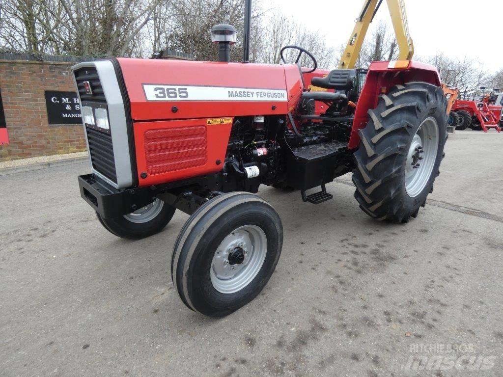 Massey Ferguson 365 Traktory