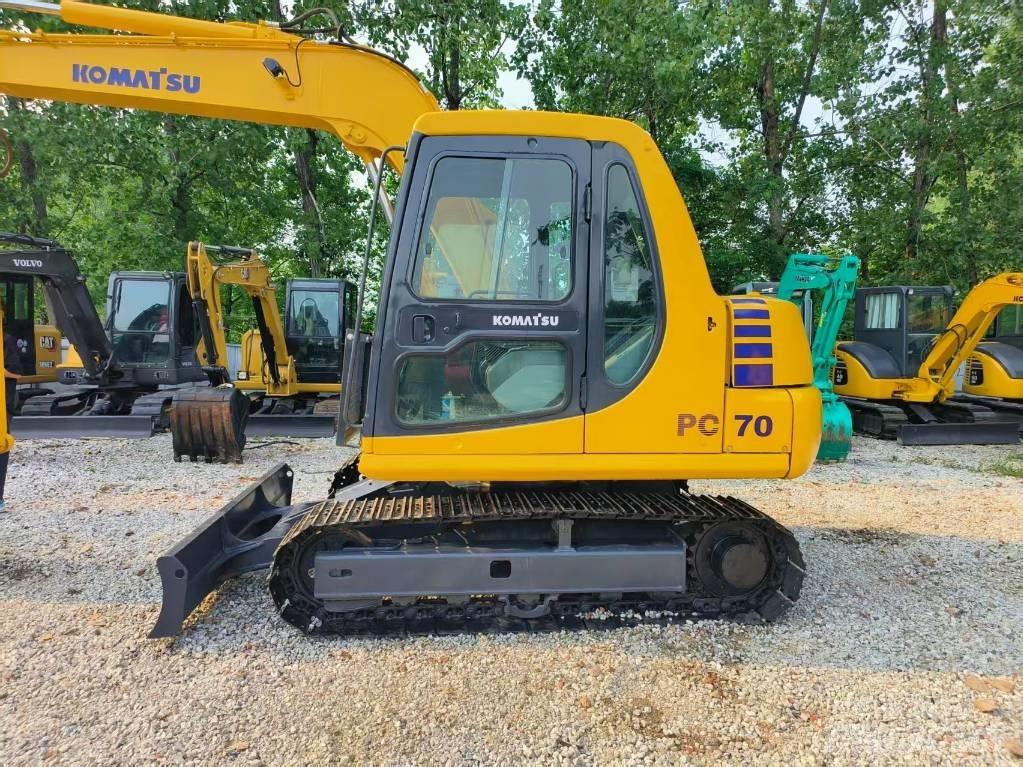 Komatsu PC 70-7 Pásová rýpadla