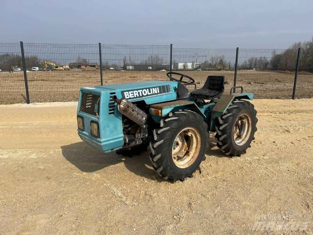 Bertolini 2033 Traktory