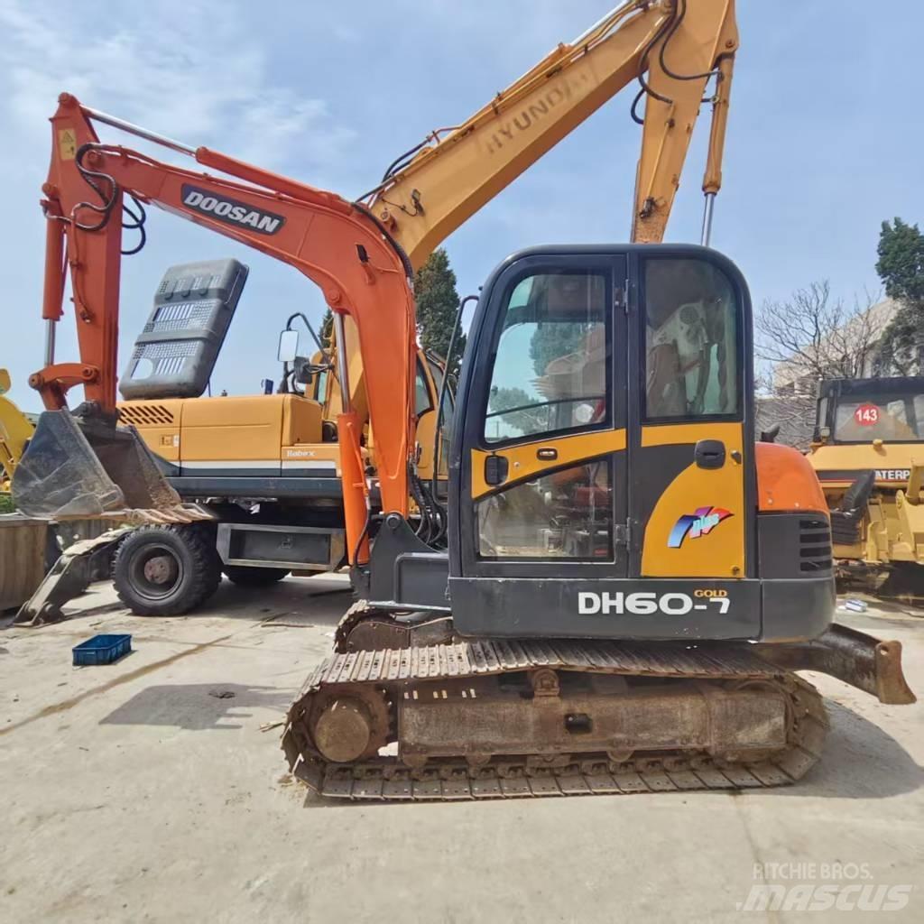 Doosan DH 60-7 Mini rýpadla < 7t