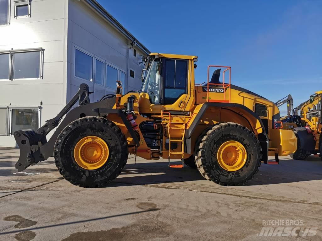 Volvo L220H Kolové nakladače