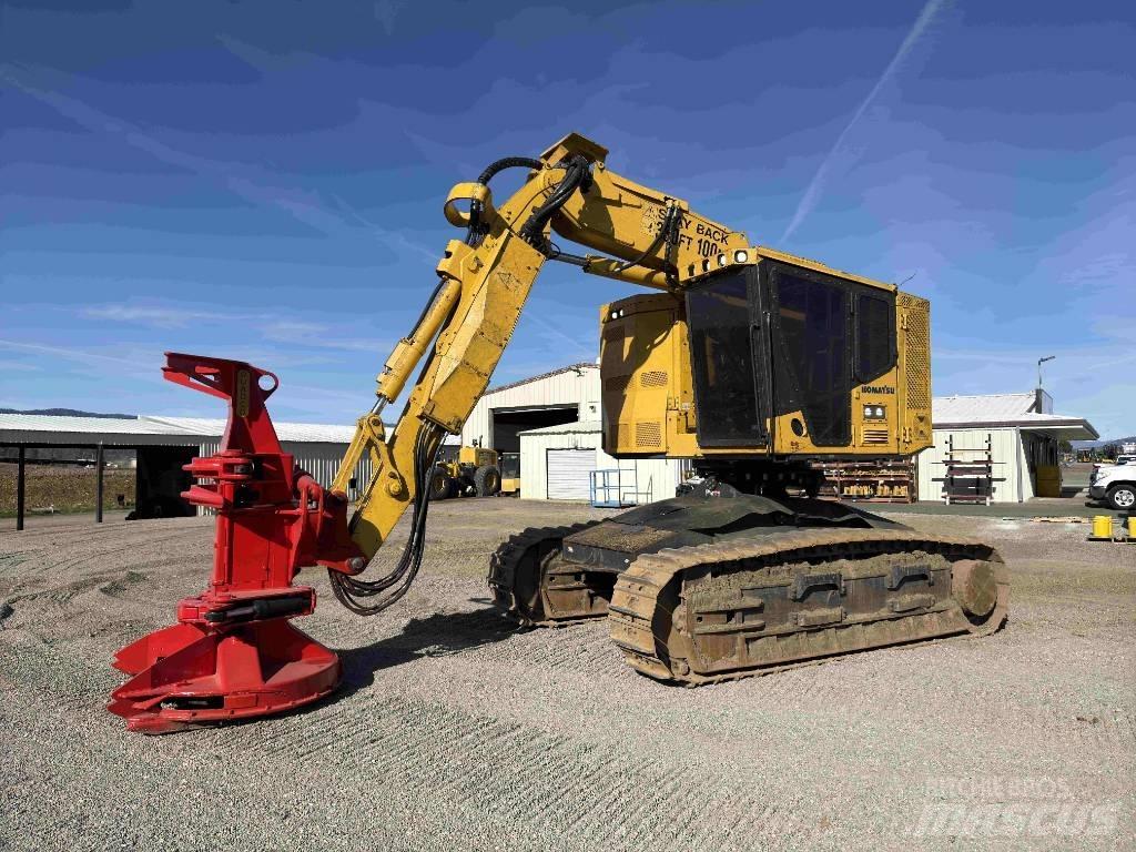 Komatsu XT 445 L-5 Kácecí harvestory