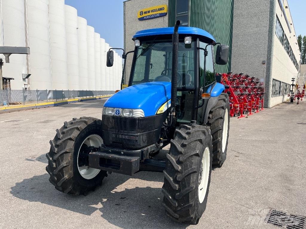New Holland TD 90 D Traktory