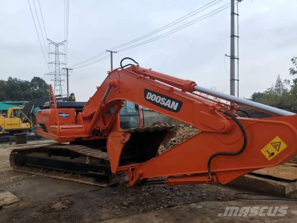 Doosan DH225LC-9 Pásová rýpadla