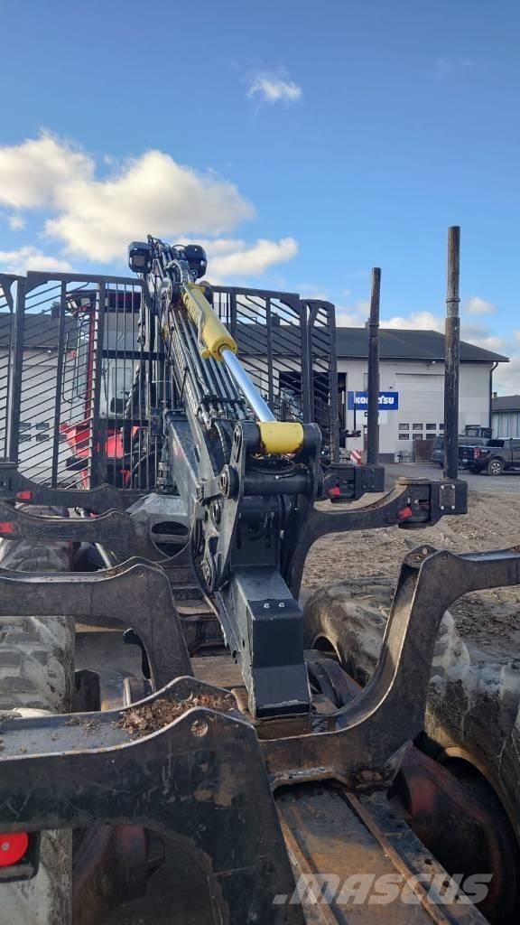 Komatsu 845 Vyvážecí traktory
