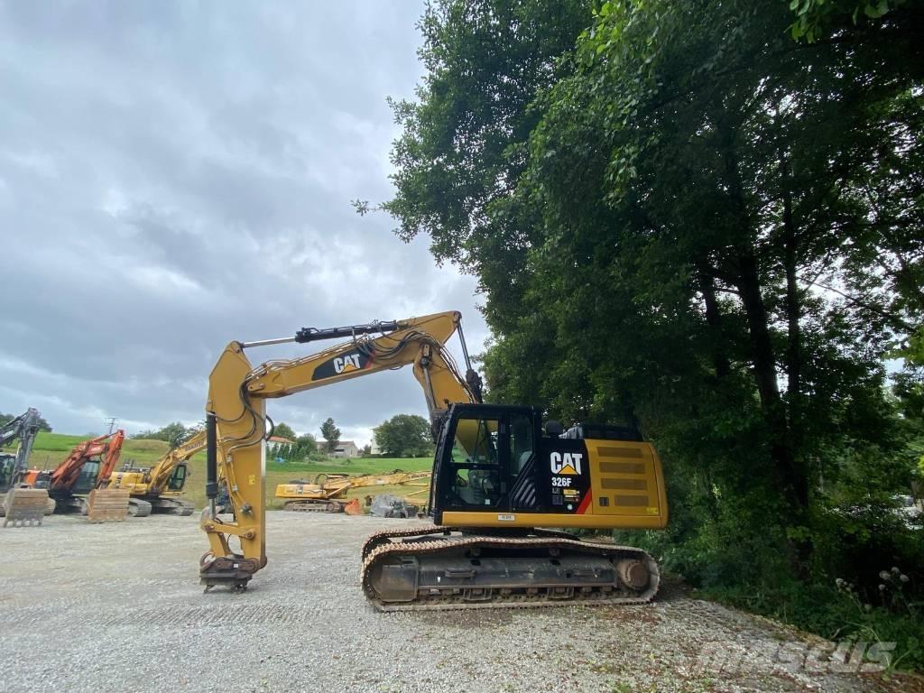 CAT 326 F Pásová rýpadla