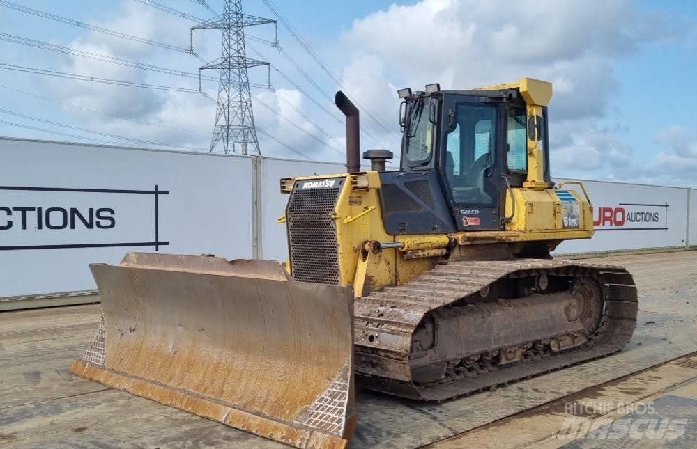 Komatsu D 61 PX-15 Pásové dozery