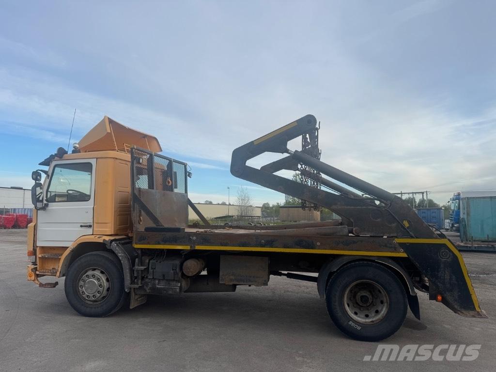 Scania P 82 H Ramenové nosiče kontejnerů