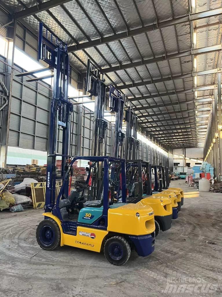 Komatsu FD 30 T-17 Dieselové vozíky
