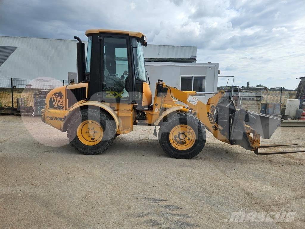 JCB 407 B Kolové nakladače