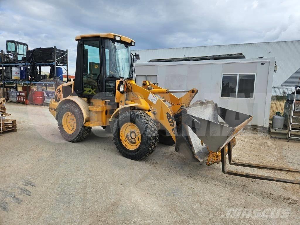 JCB 407 B Kolové nakladače