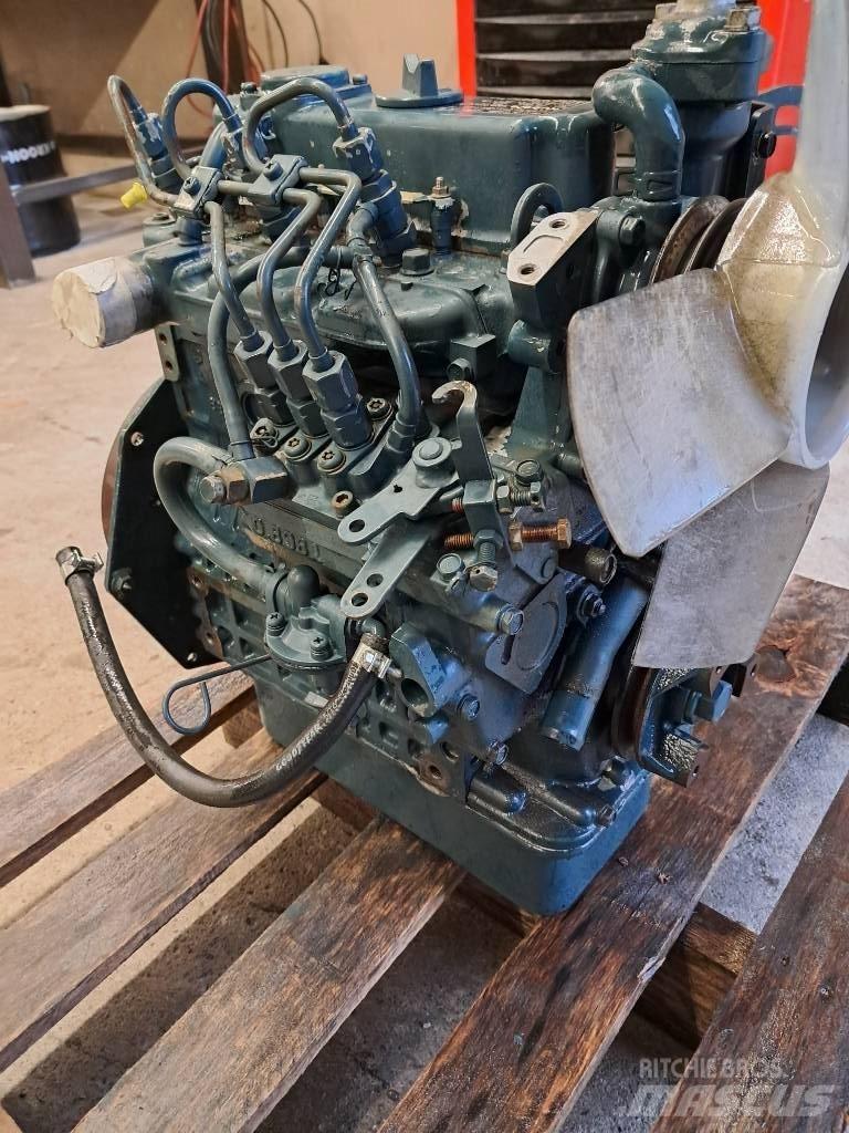 Kubota D-902 Motory