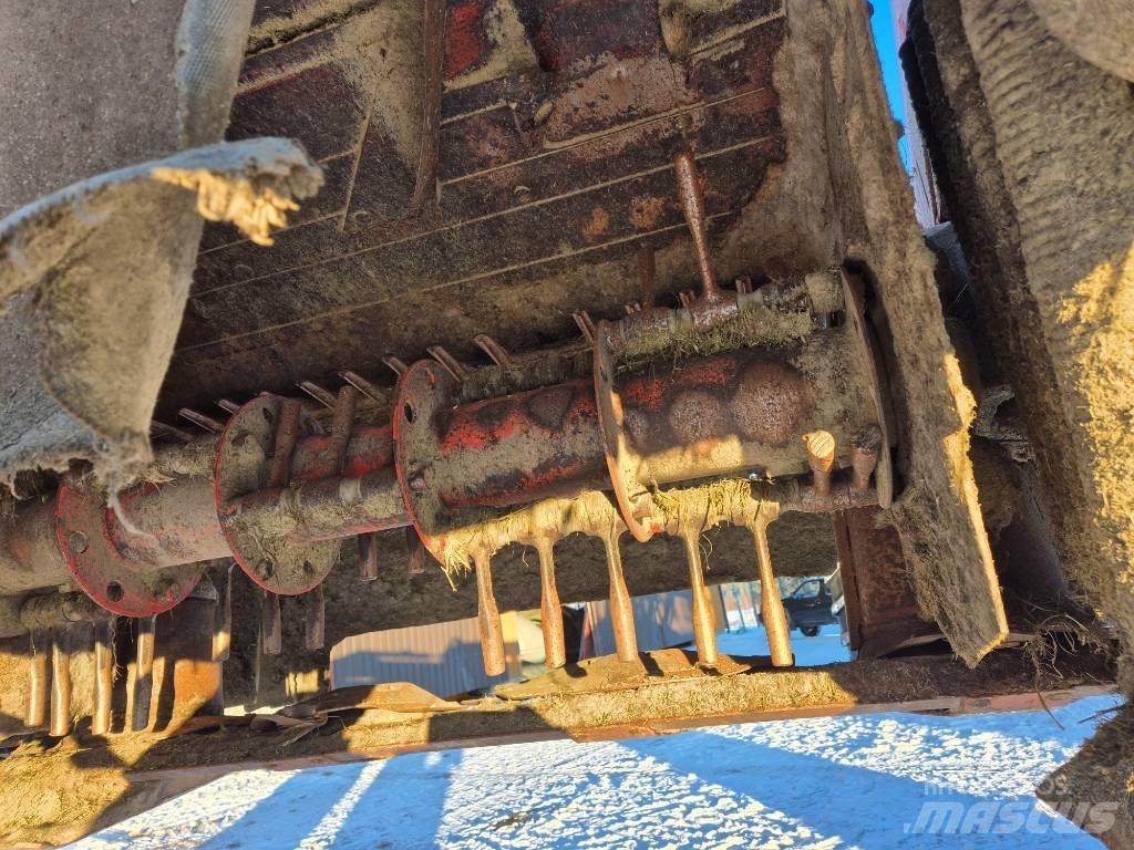 Kuhn Alterna 400 Kondicionér žacího stroje