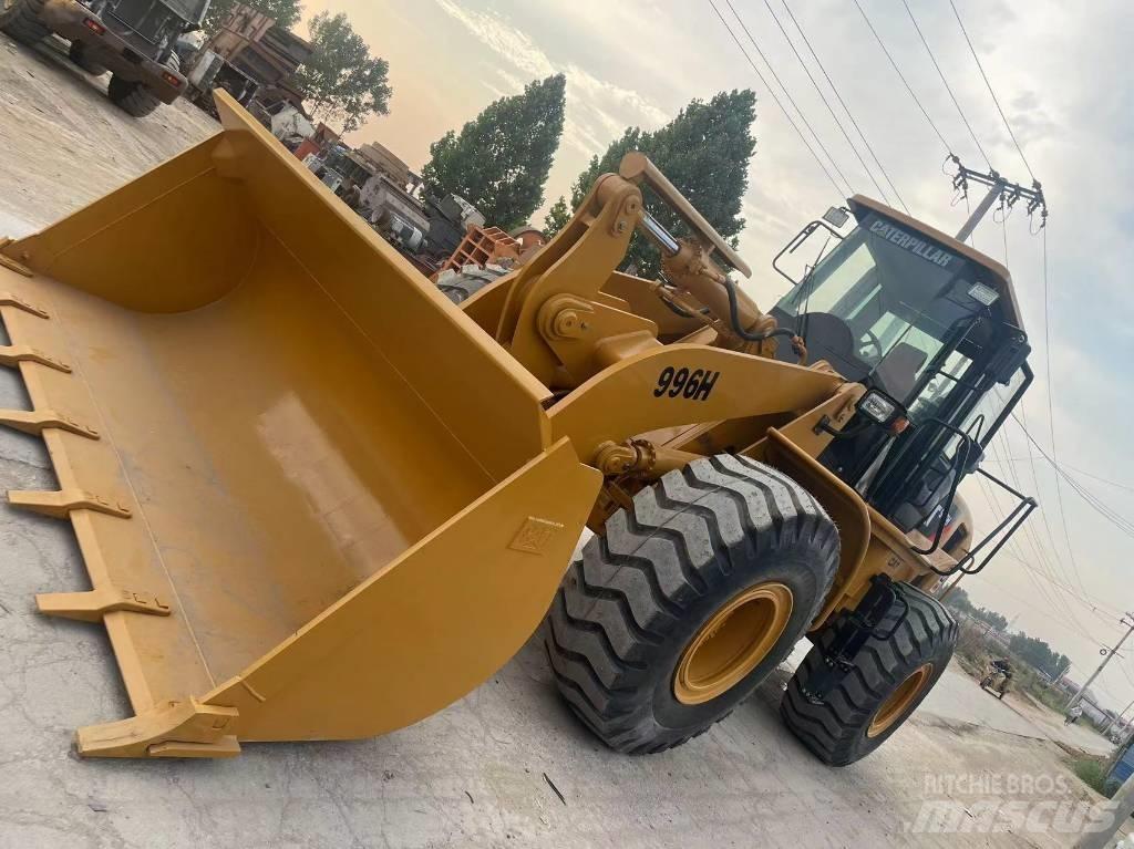 CAT 966 H Kolové nakladače