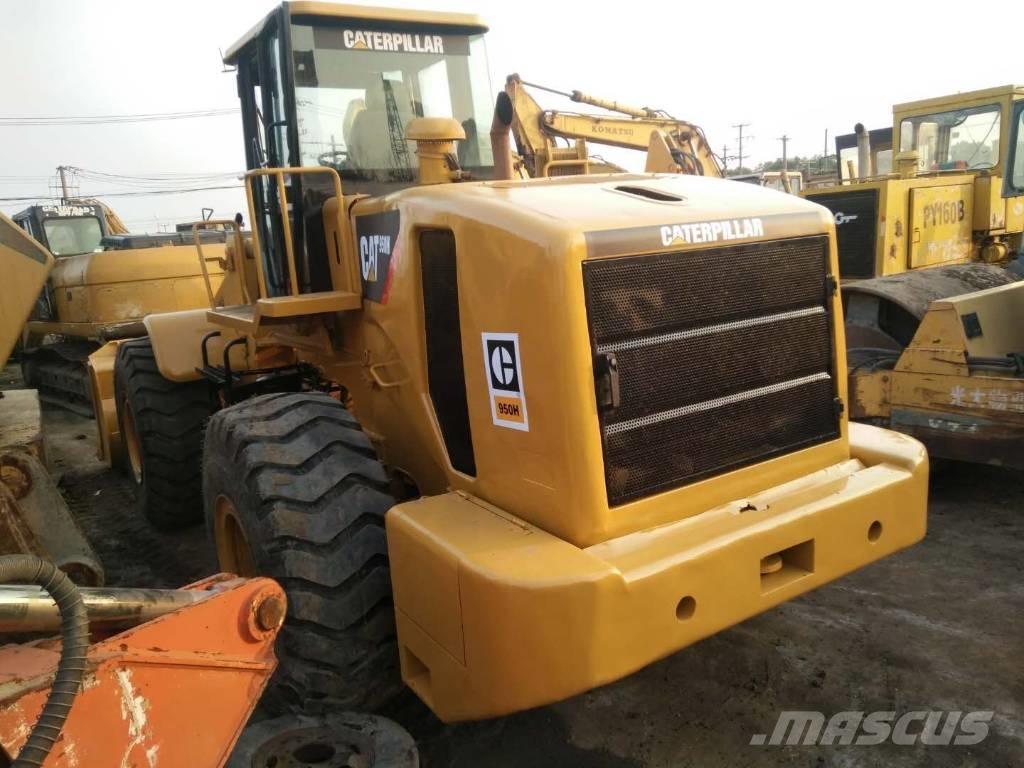 CAT 950H Kolové nakladače