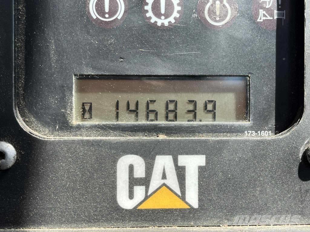 CAT D6R LGP Pásové dozery