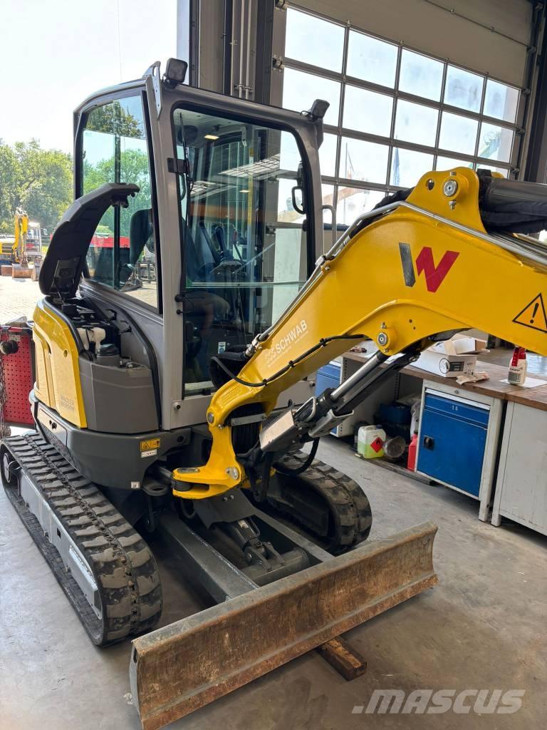 Wacker Neuson EZ26-2 Pásová rýpadla