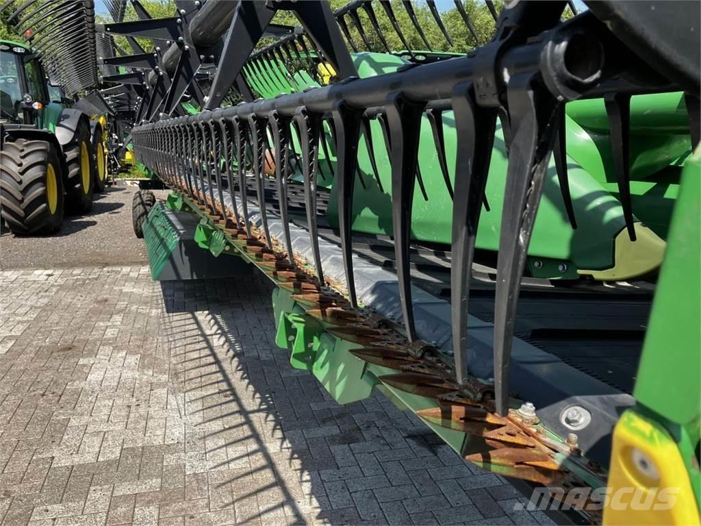 John Deere RD40F Příslušenství a náhradní díly ke kombajnům