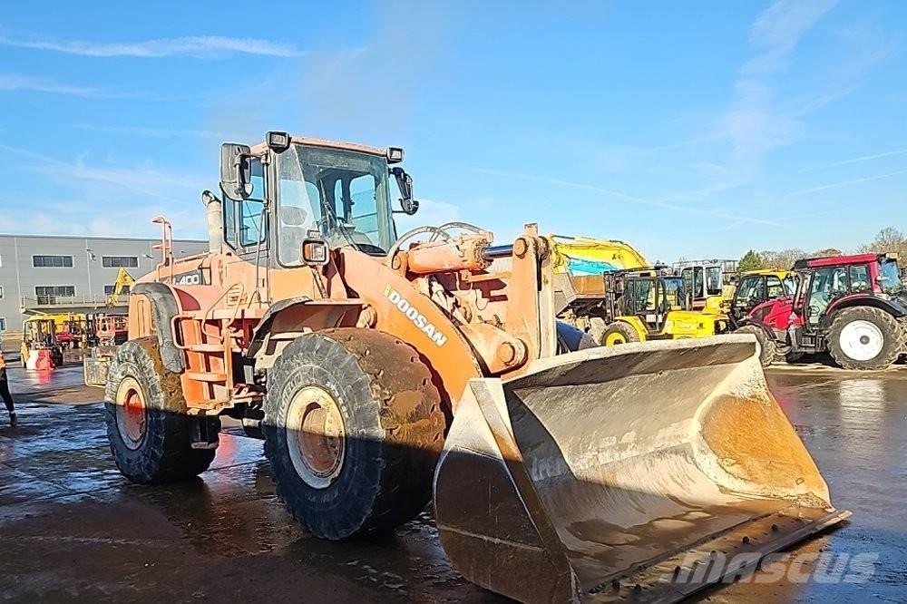Doosan DL 400 Kolové nakladače