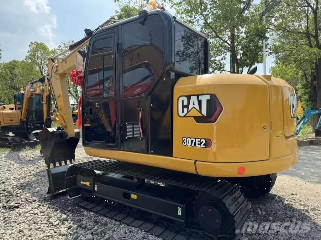 CAT 307 Midi rýpadla 7t - 12t