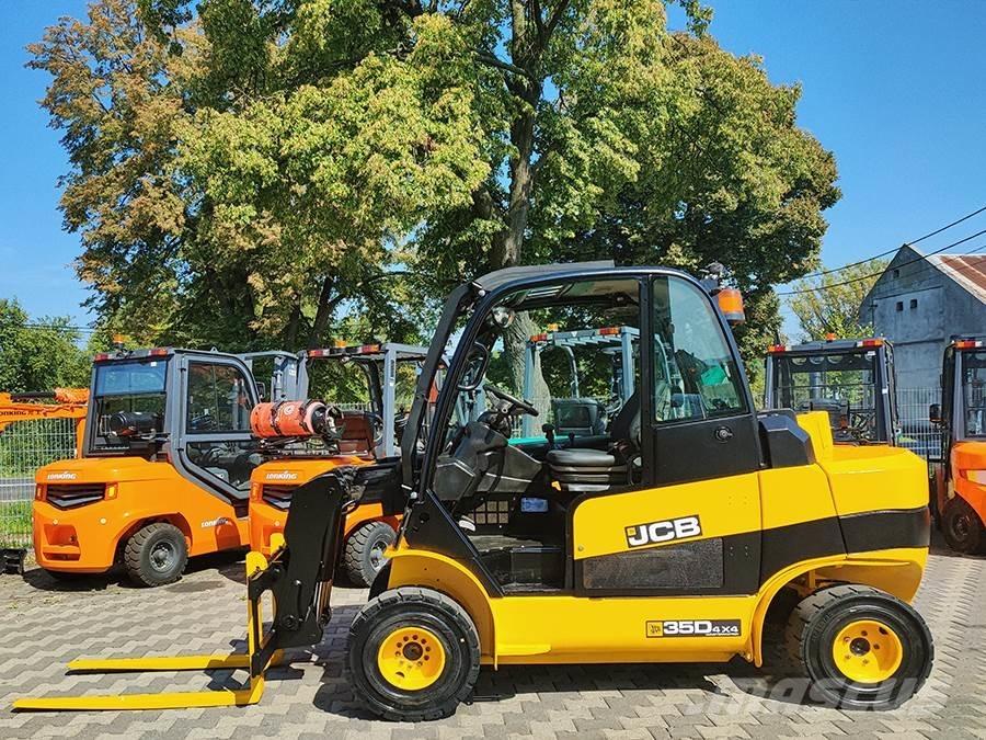 JCB TLT35D 4x4 Teleskopické manipulátory