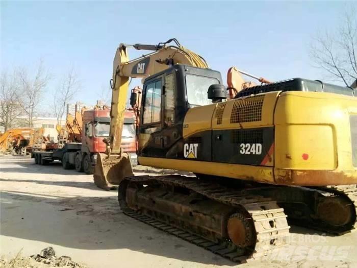CAT 324 D2L Pásová rýpadla