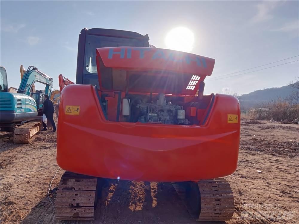 Hitachi ZX 60 Pásová rýpadla