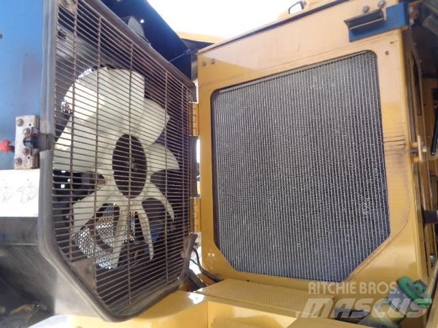 CAT 930 G Kolové nakladače