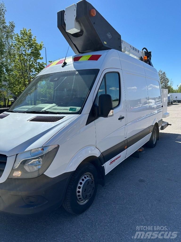 VERSALIFT VDT-170-F Autoplošiny