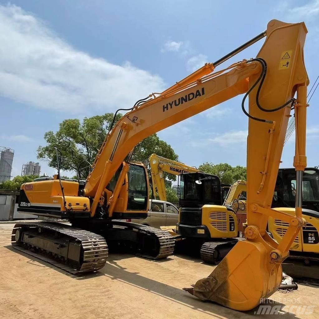 Hyundai R220-9s Pásová rýpadla