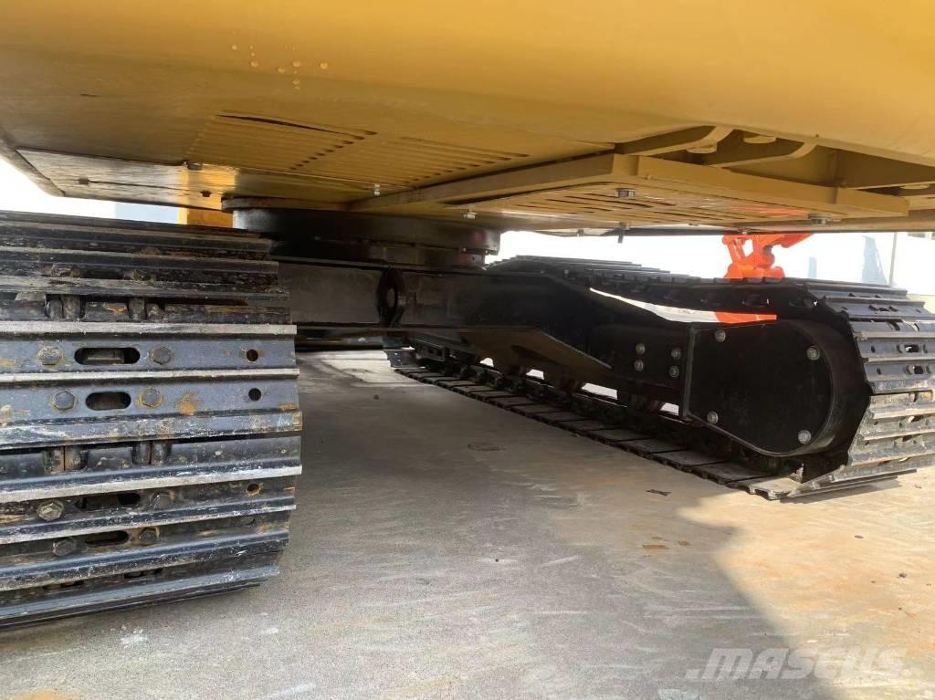 CAT 306e2 Mini rýpadla < 7t