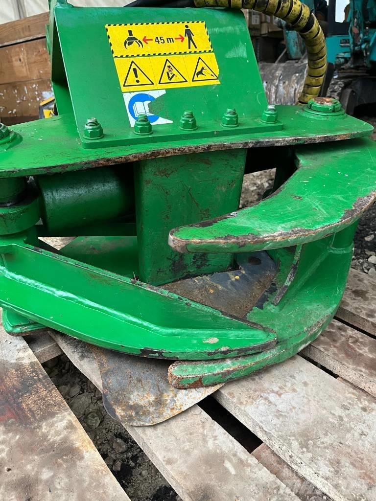 Farma BC 18 Lodní háky