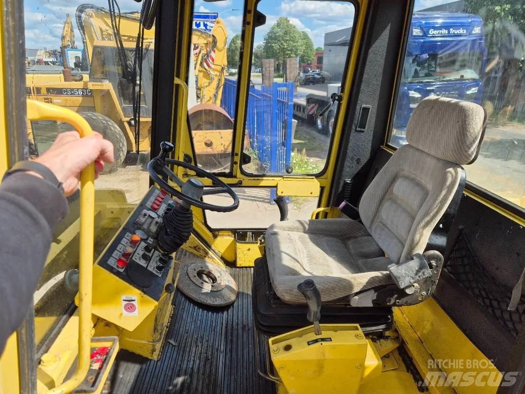 Bomag BW 144 AD-2 Tandemové válce