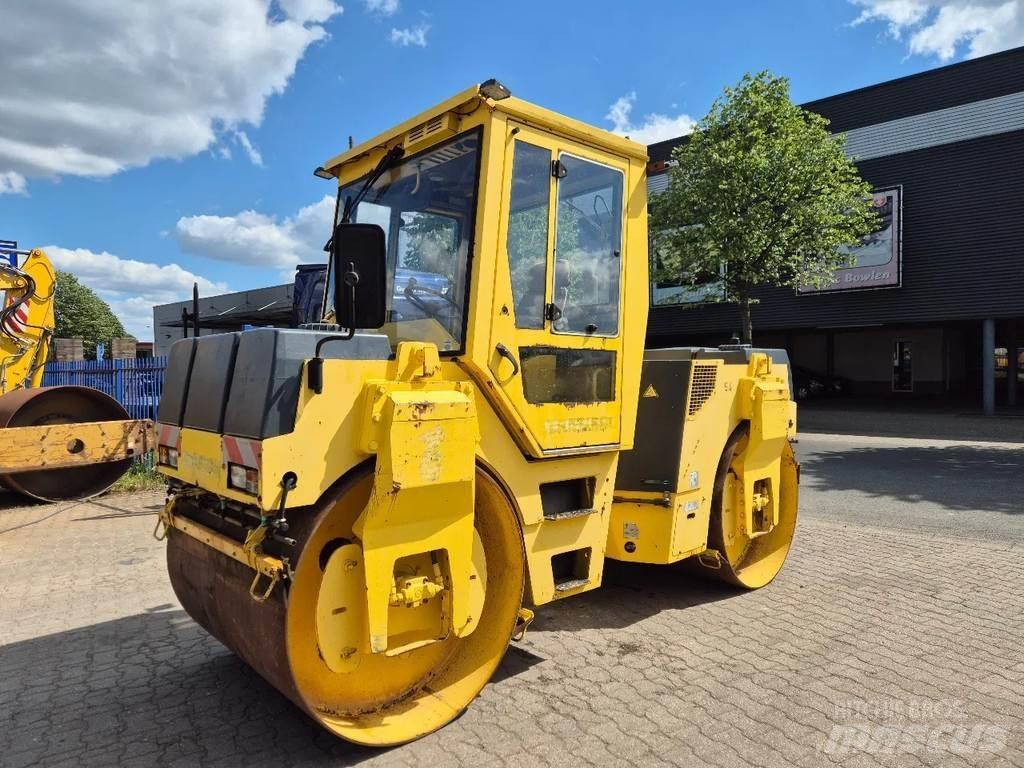 Bomag BW 144 AD-2 Tandemové válce