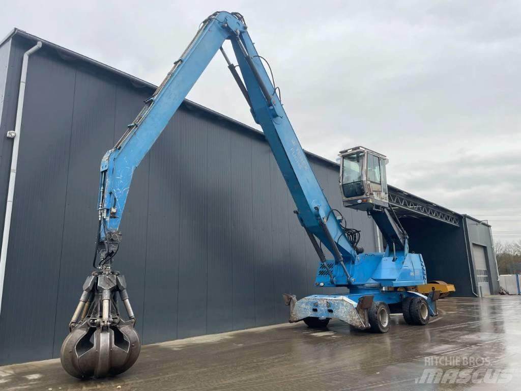 Fuchs MHL350 Stroje pro manipulaci s odpadem
