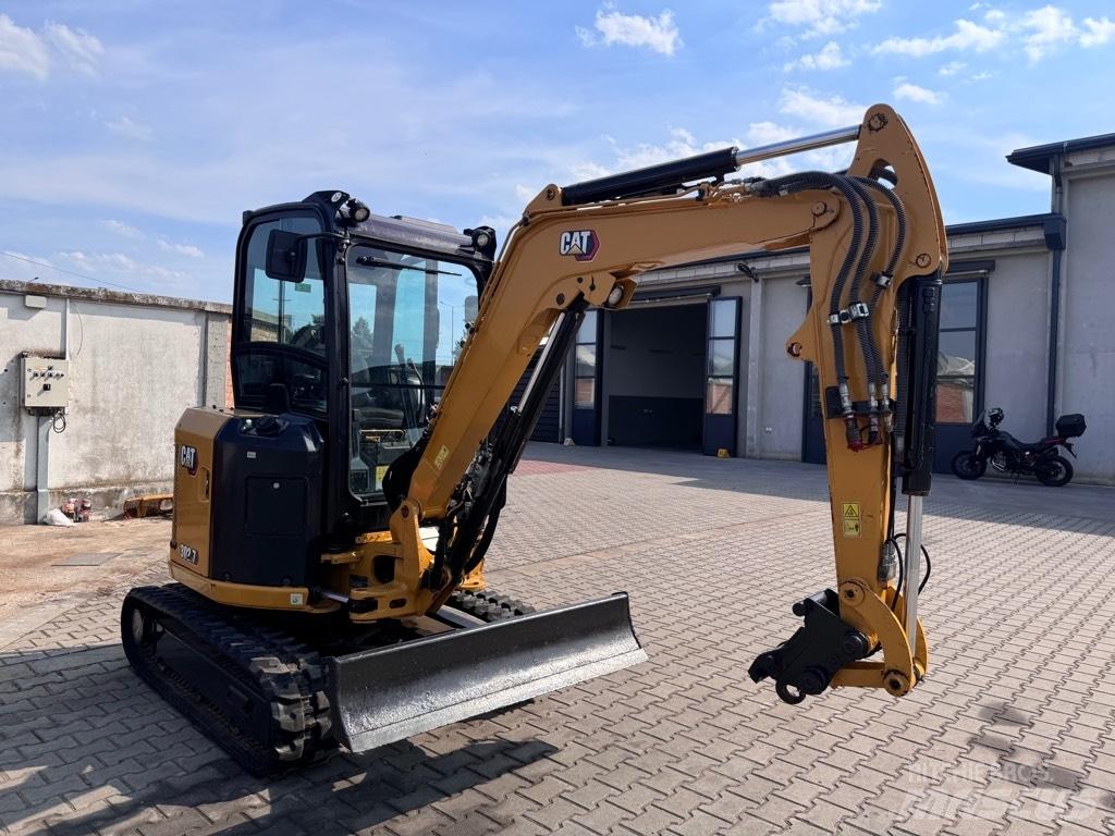 CAT 302.7 D CR Mini rýpadla < 7t