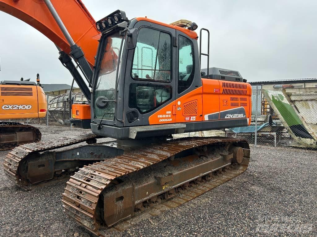 Doosan DX 235 LC-5 Pásová rýpadla