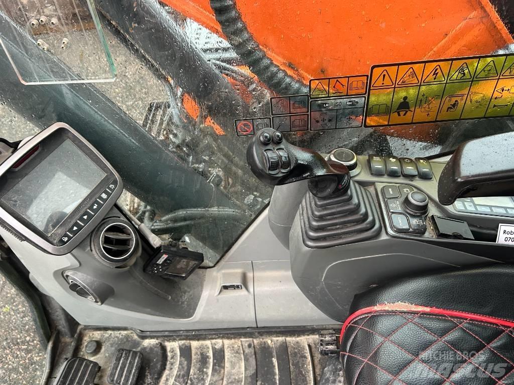 Doosan DX 235 LC-5 Pásová rýpadla