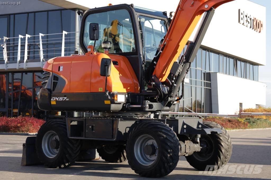 Doosan DX 57 W-5 Kolová rýpadla