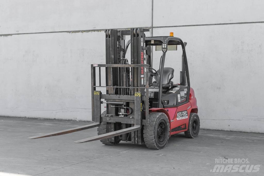 Manitou MI 30 D Dieselové vozíky
