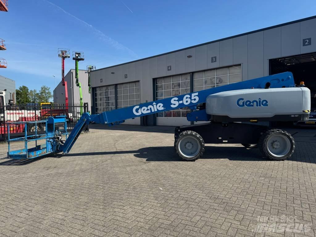 Genie S 65 Teleskopické plošiny