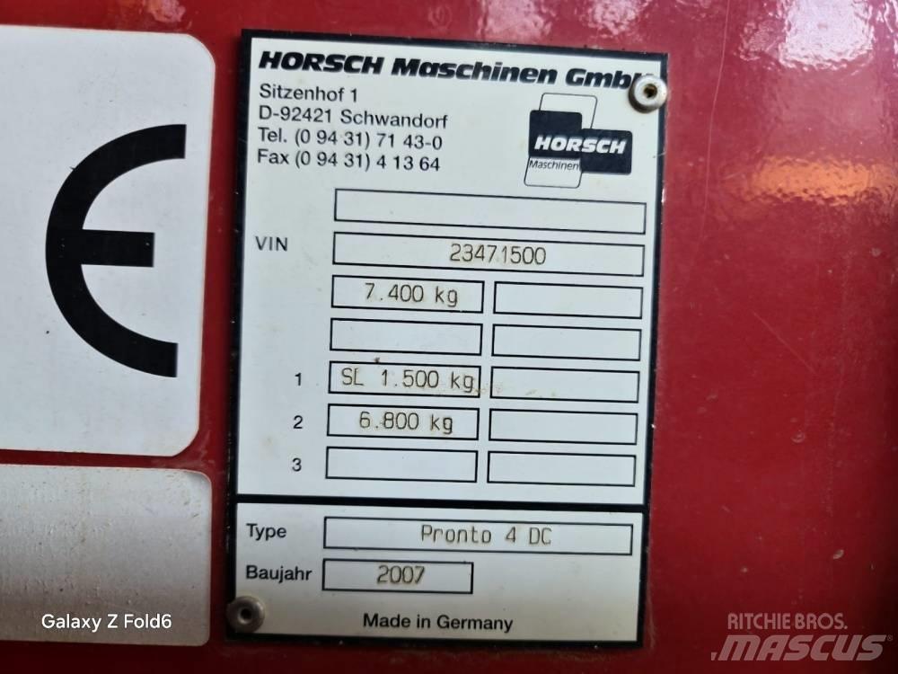 Horsch Pronto 4 DC Kombinované secí stroje