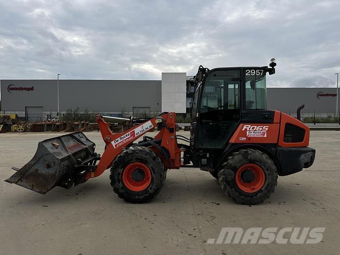 Kubota R065W Kolové nakladače