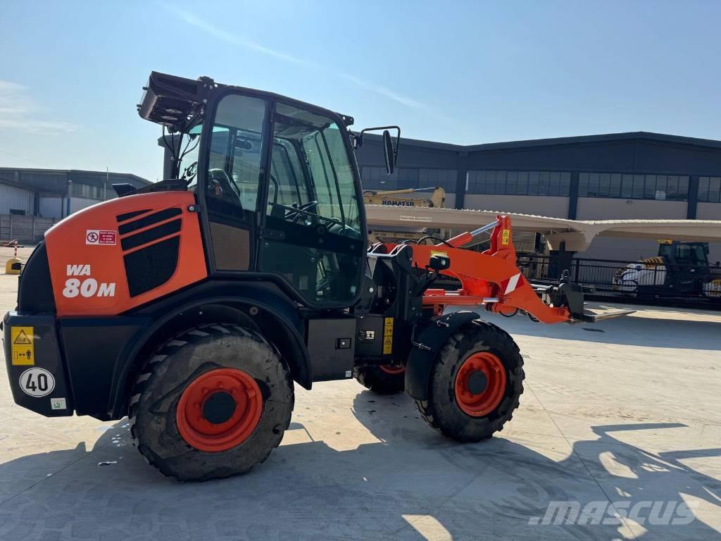 Komatsu WA 80 M-8 Kolové nakladače