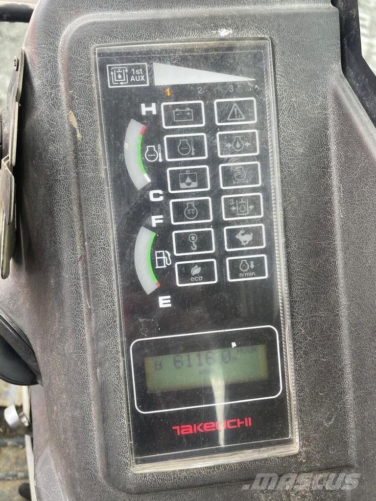 Takeuchi TB285 Midi rýpadla 7t - 12t