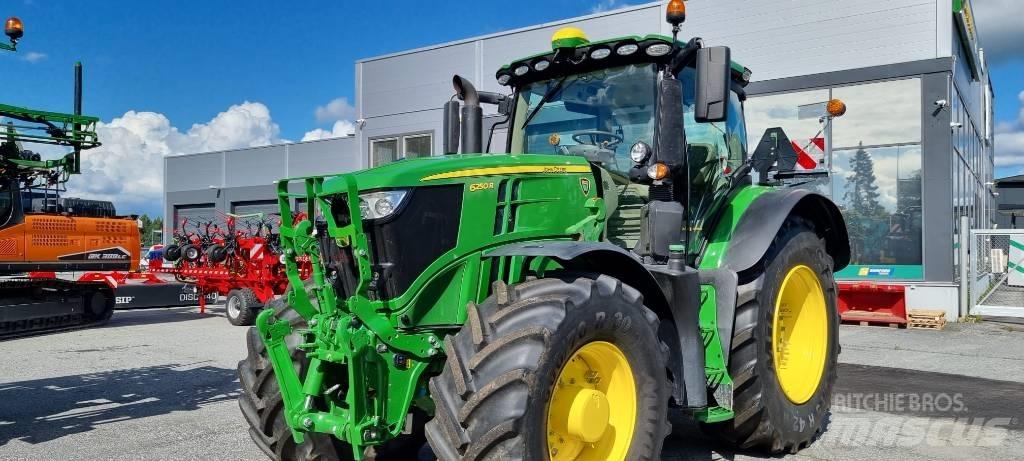 John Deere 6250 R Traktory